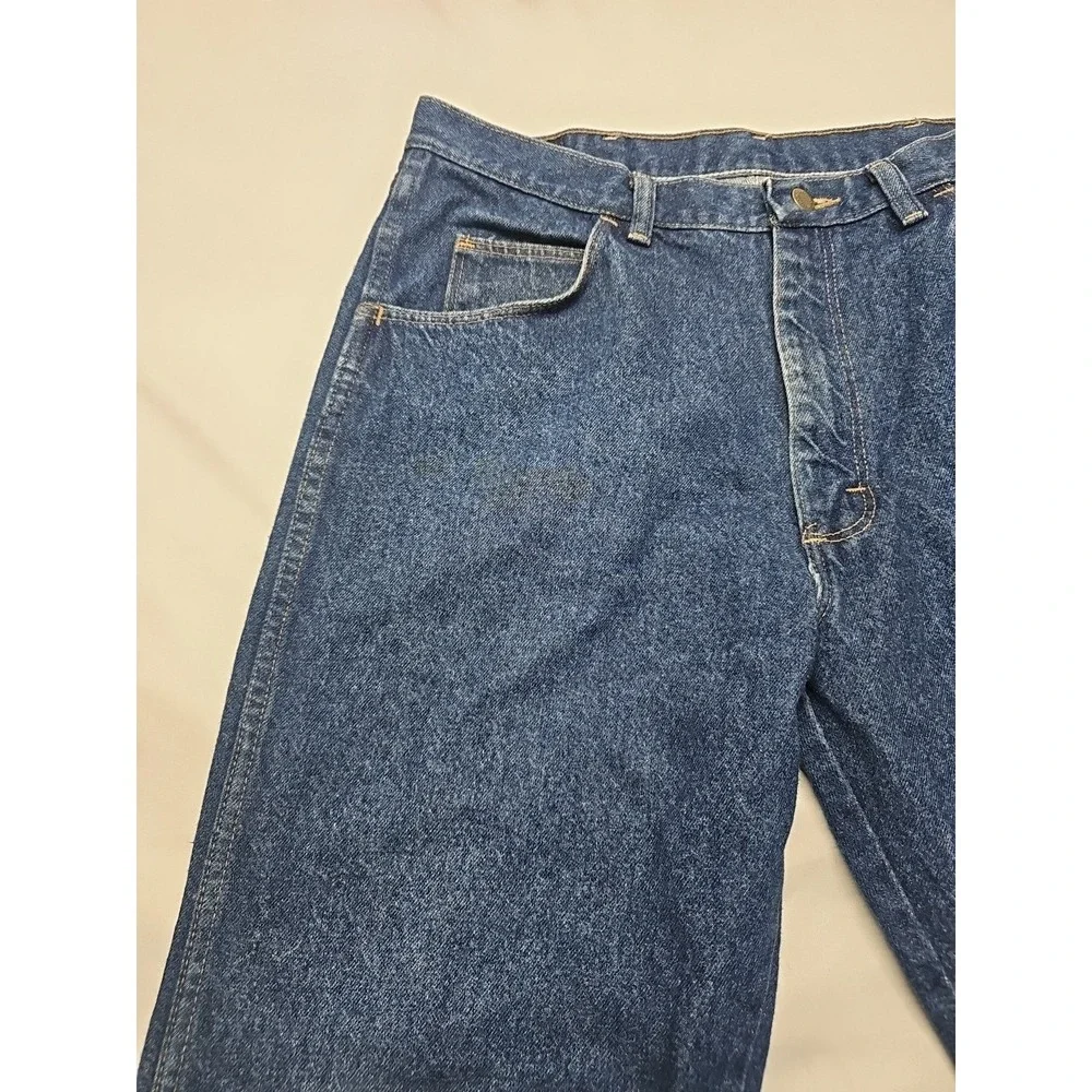 Wrangler rugged wear